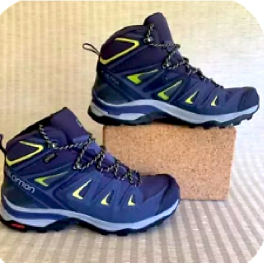 X Ultra 3 Mid GTX Hiking Boot - Women's